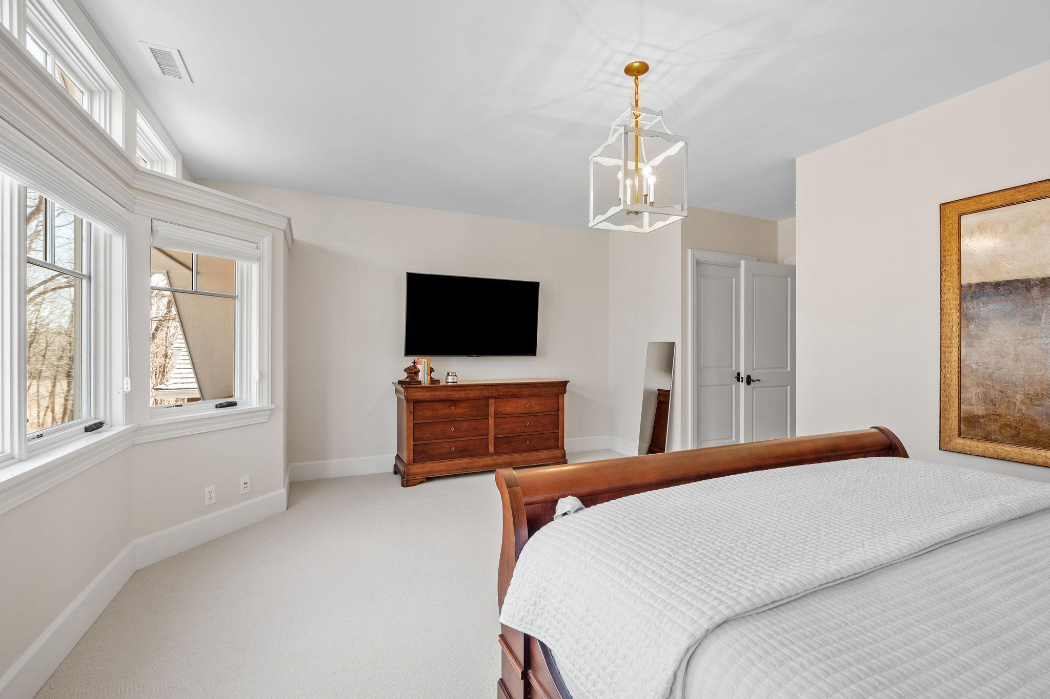 112-web-or-mls-2875 Gale Rd-95.jpg