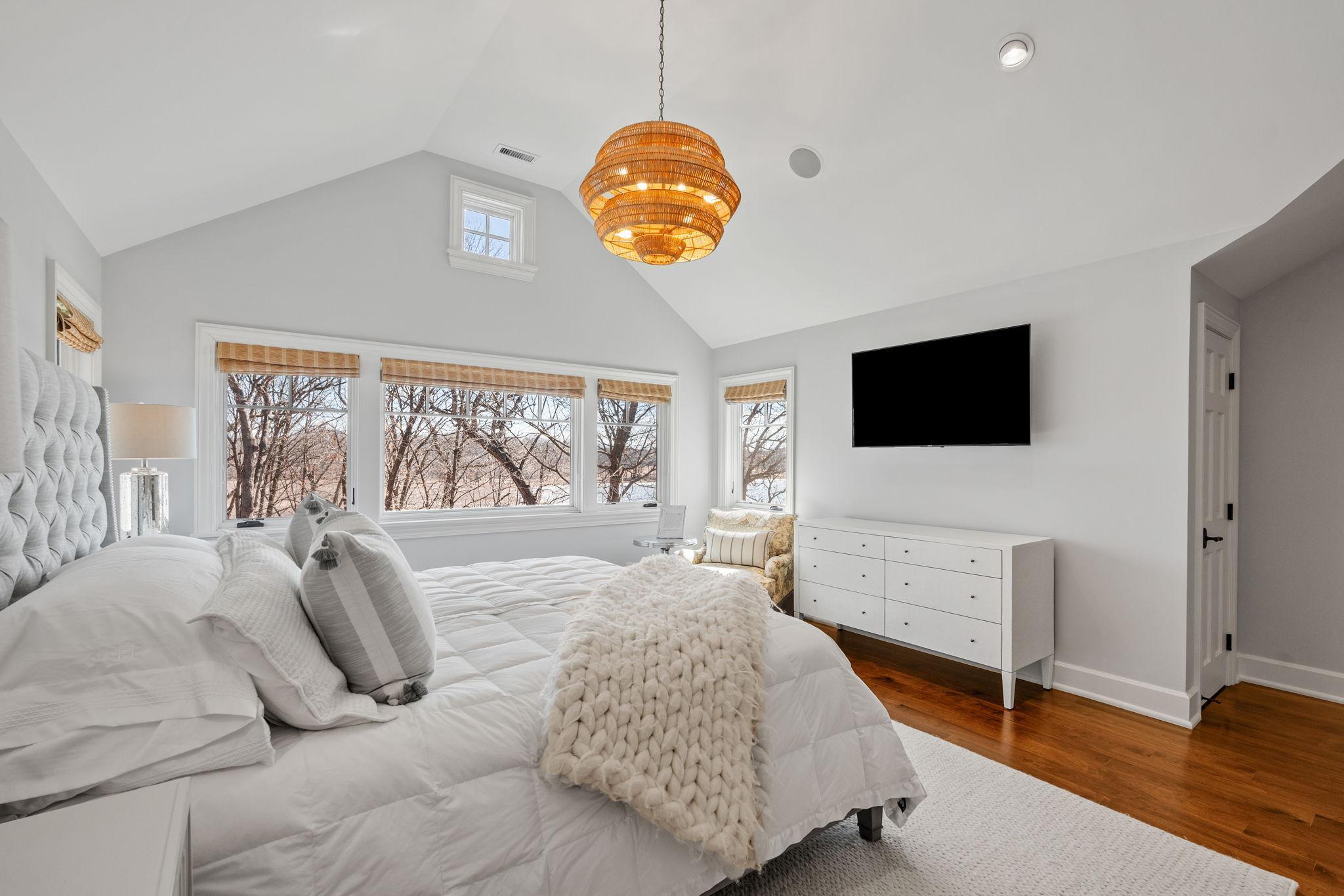 102-web-or-mls-2875 Gale Rd-123.jpg