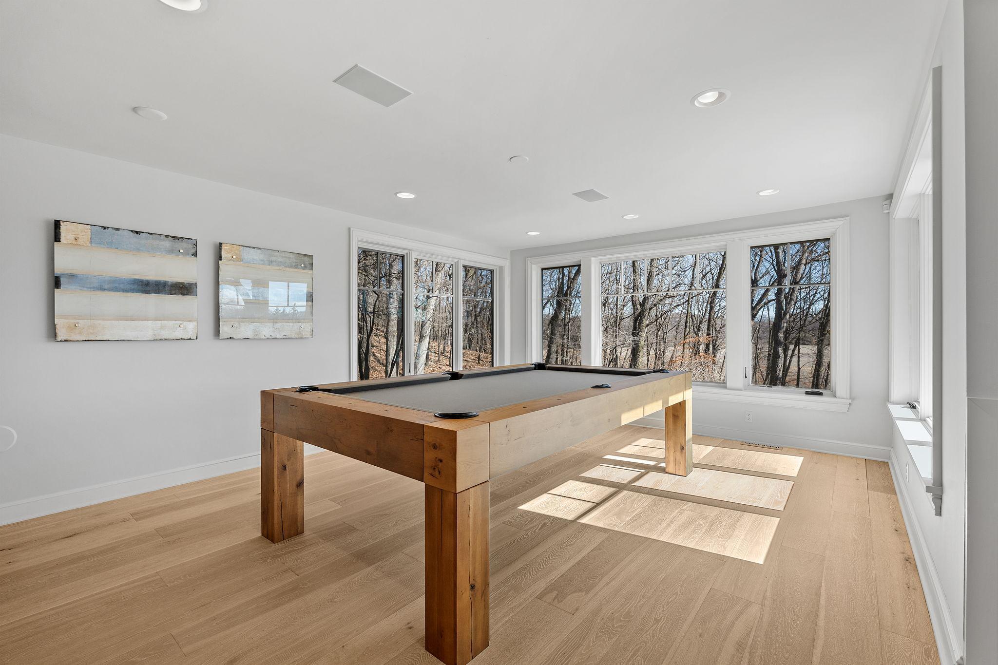 126-web-or-mls-2875 Gale Rd-132.jpg