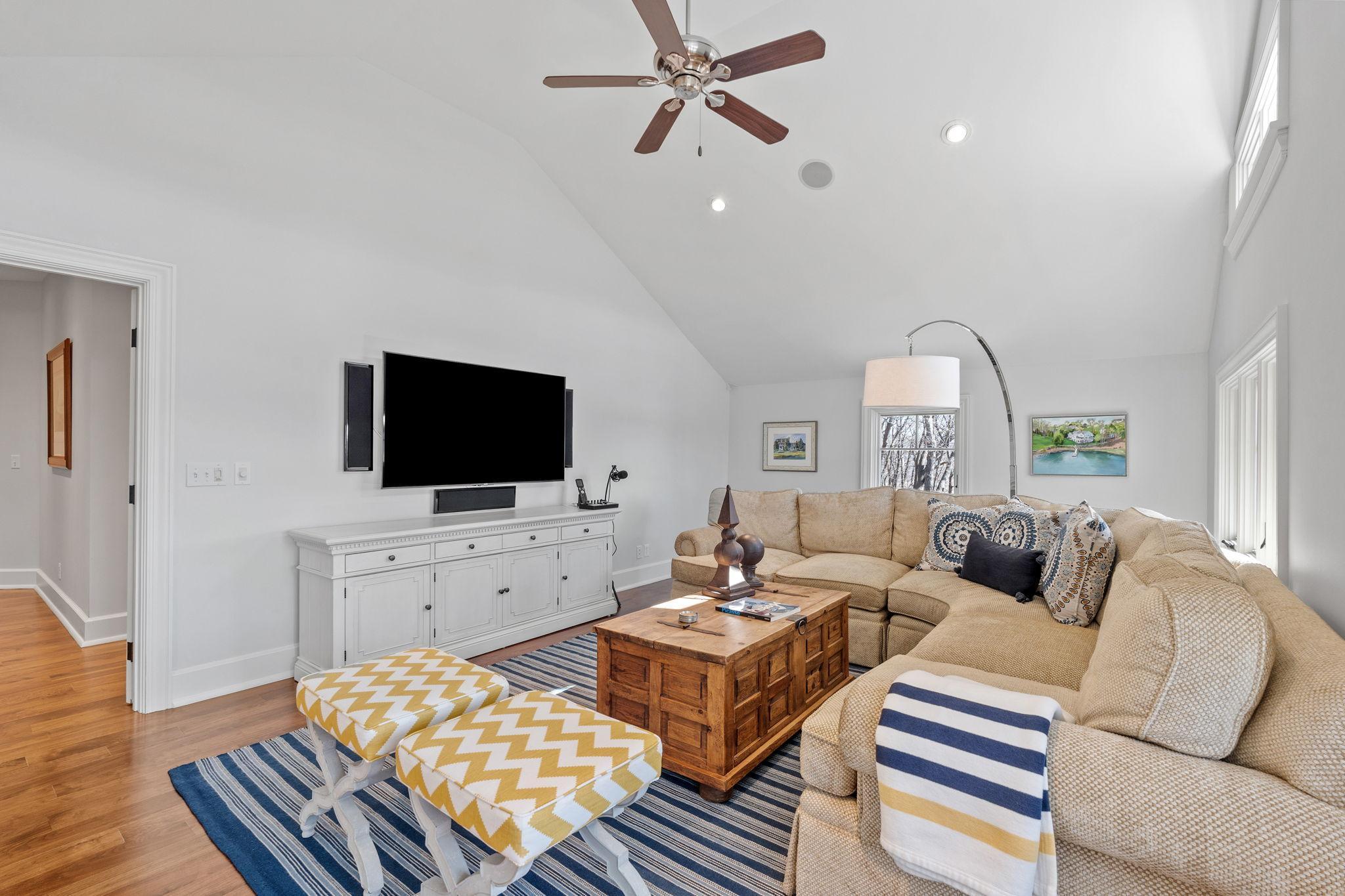 94-web-or-mls-2875 Gale Rd-115.jpg