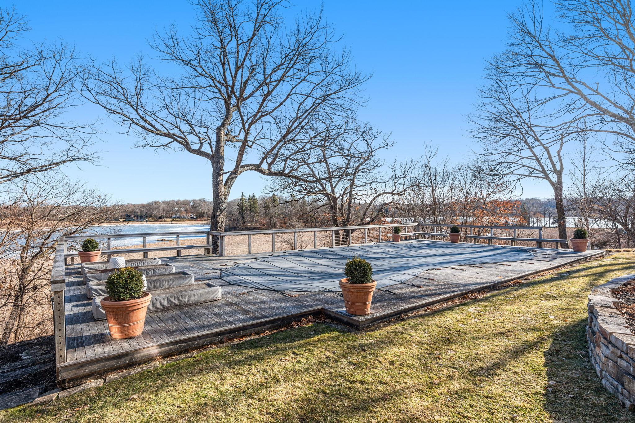 17-web-or-mls-2875 Gale Rd-17.jpg