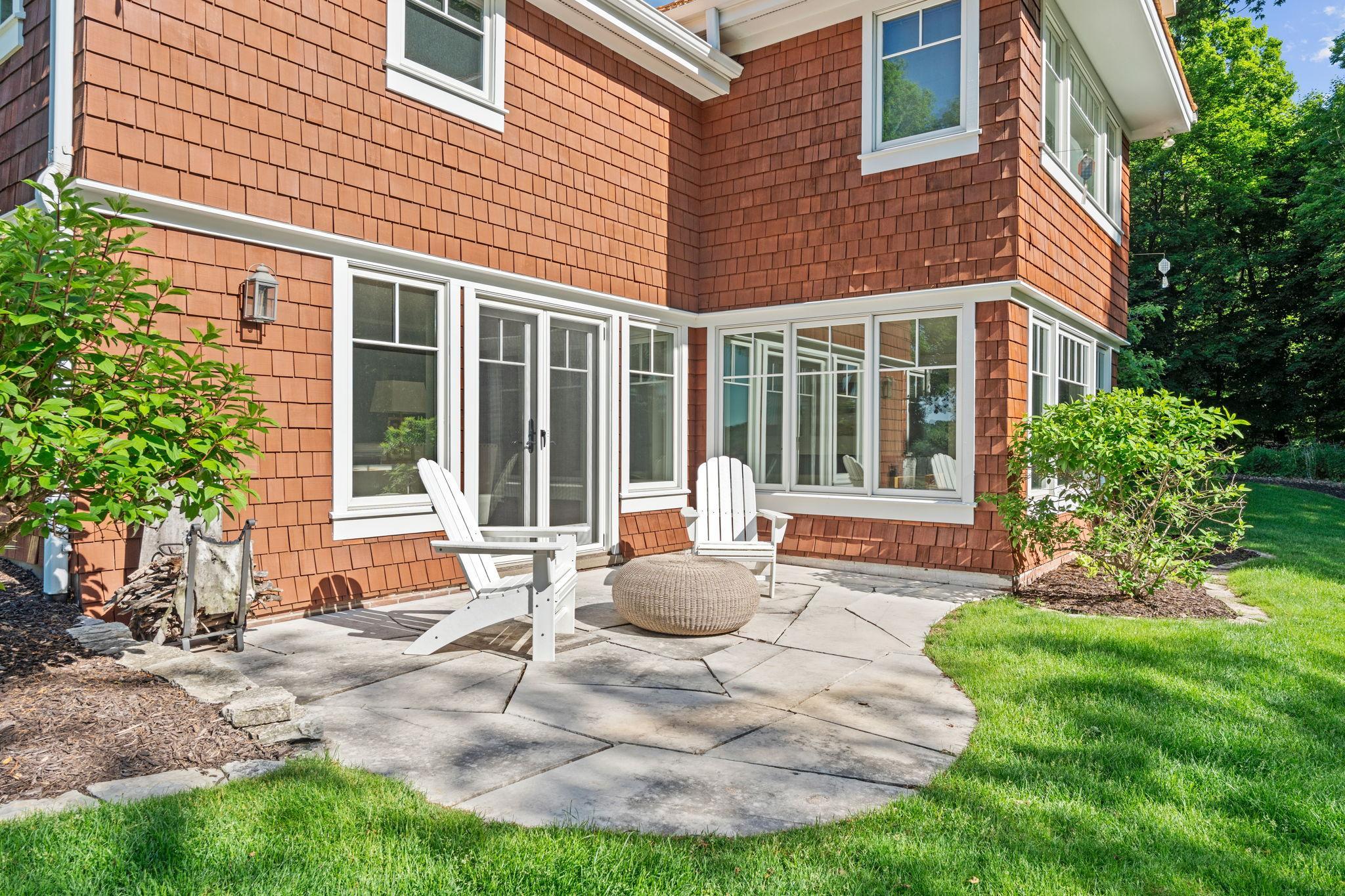 21-web-or-mls-2875 Gale Rd Exterior-21.jpg