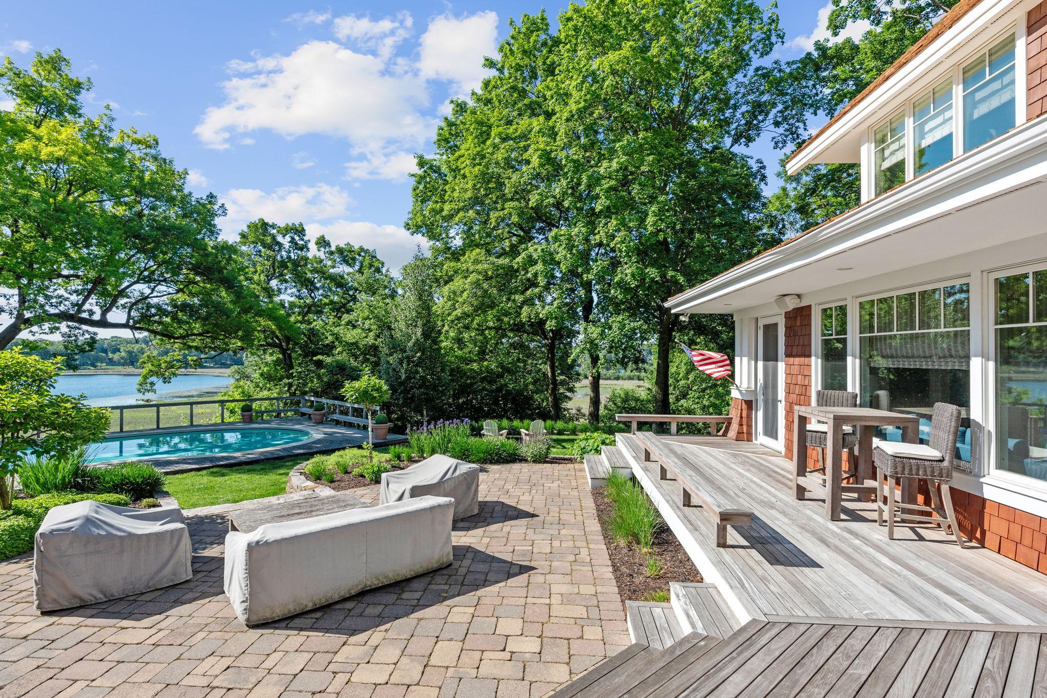 25-web-or-mls-2875 Gale Rd Exterior-25.jpg