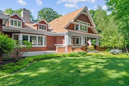 4-web-or-mls-2875 Gale Rd Exterior-4.jpg
