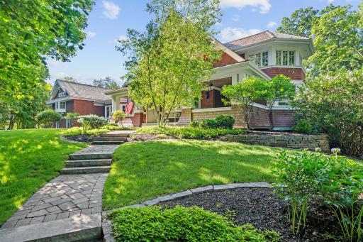 2-web-or-mls-2875 Gale Rd Exterior-2.jpg