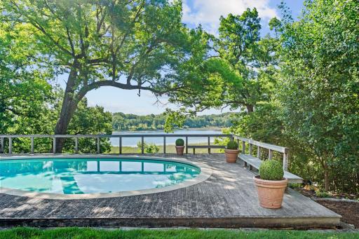28-web-or-mls-2875 Gale Rd Exterior-28.jpg