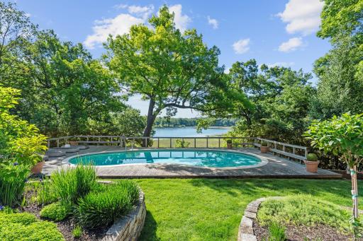 27-web-or-mls-2875 Gale Rd Exterior-27.jpg