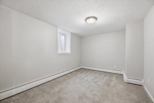 226 3rd Avenue S, Brownton, MN 55312
