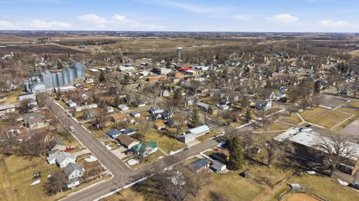 226 3rd Avenue S, Brownton, MN 55312