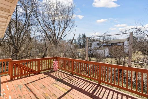 12238 Oak Leaf Circle, Burnsville, MN 55337