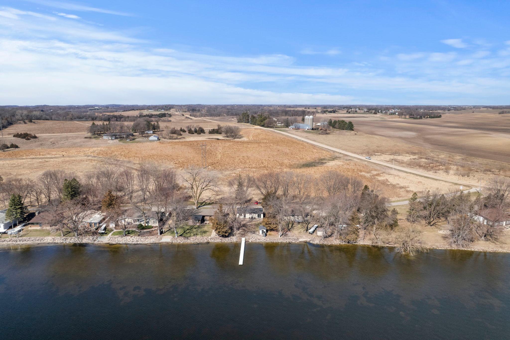 75-web-or-mls-49097 Sportsmans Ln-314.jpg