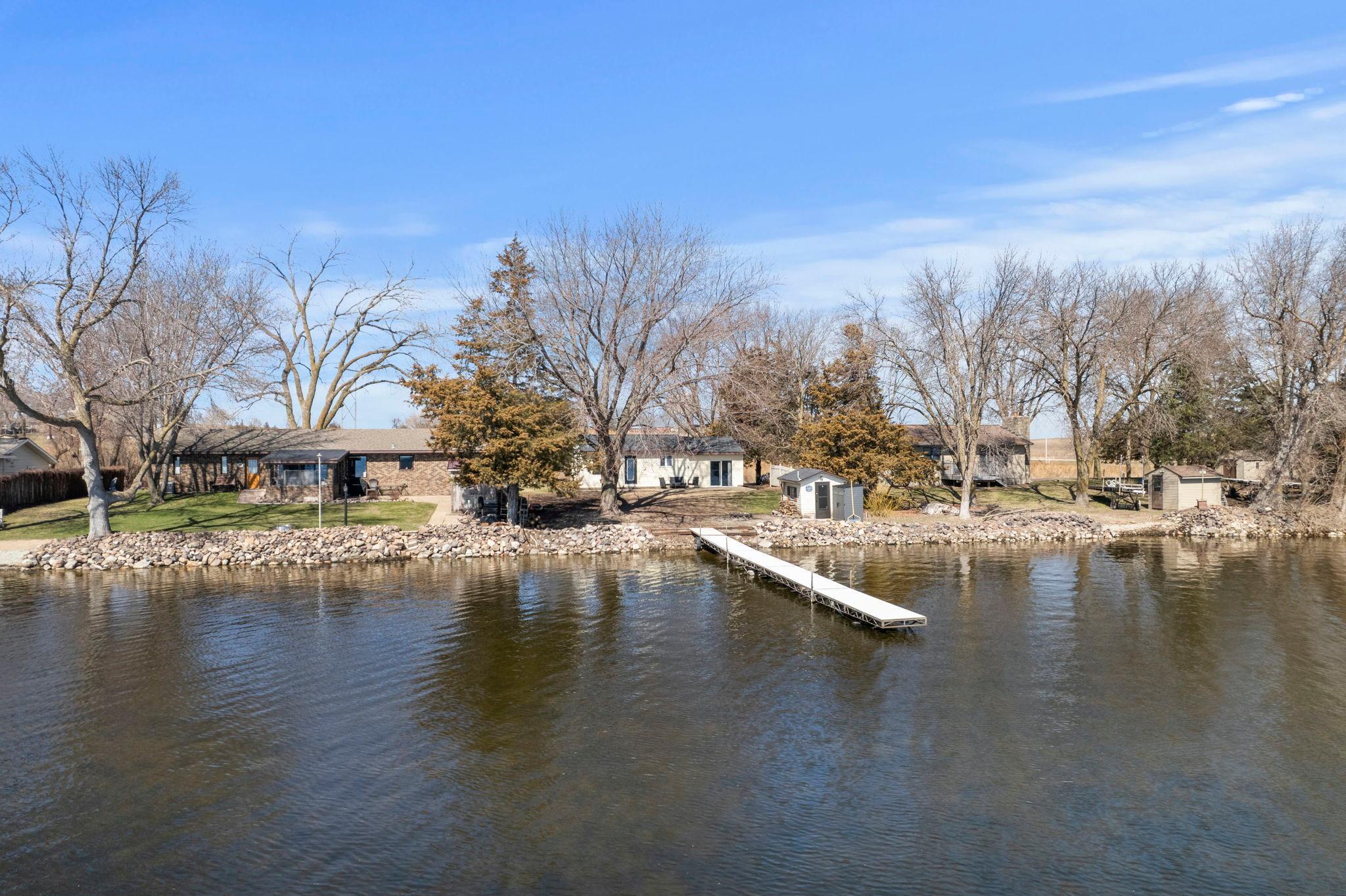 70-web-or-mls-49097 Sportsmans Ln-299.jpg