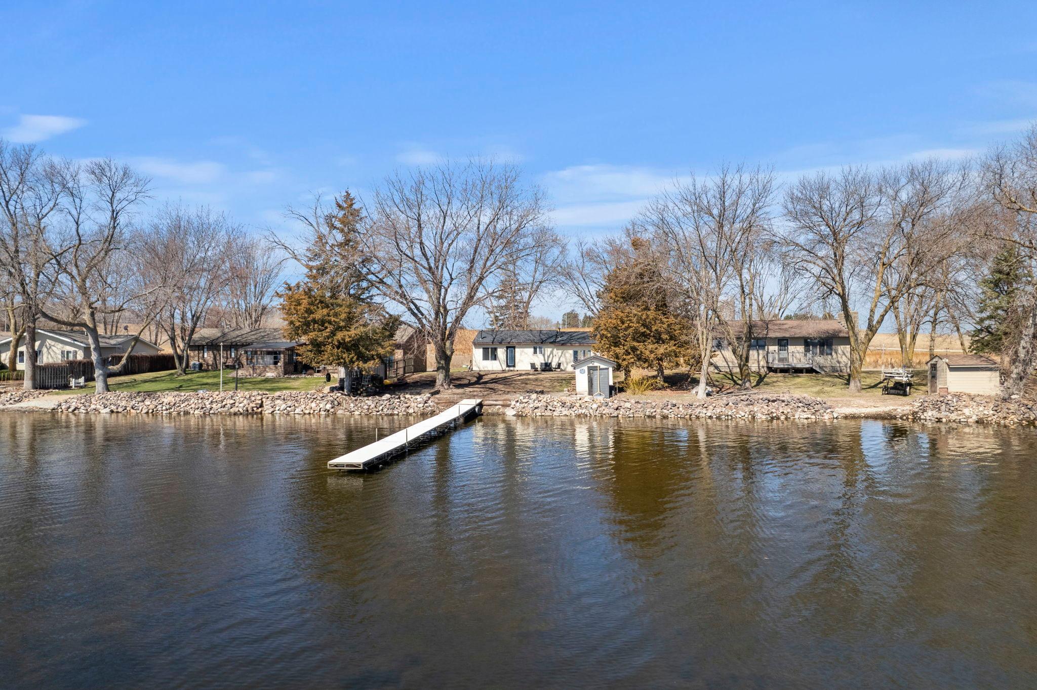 71-web-or-mls-49097 Sportsmans Ln-302.jpg