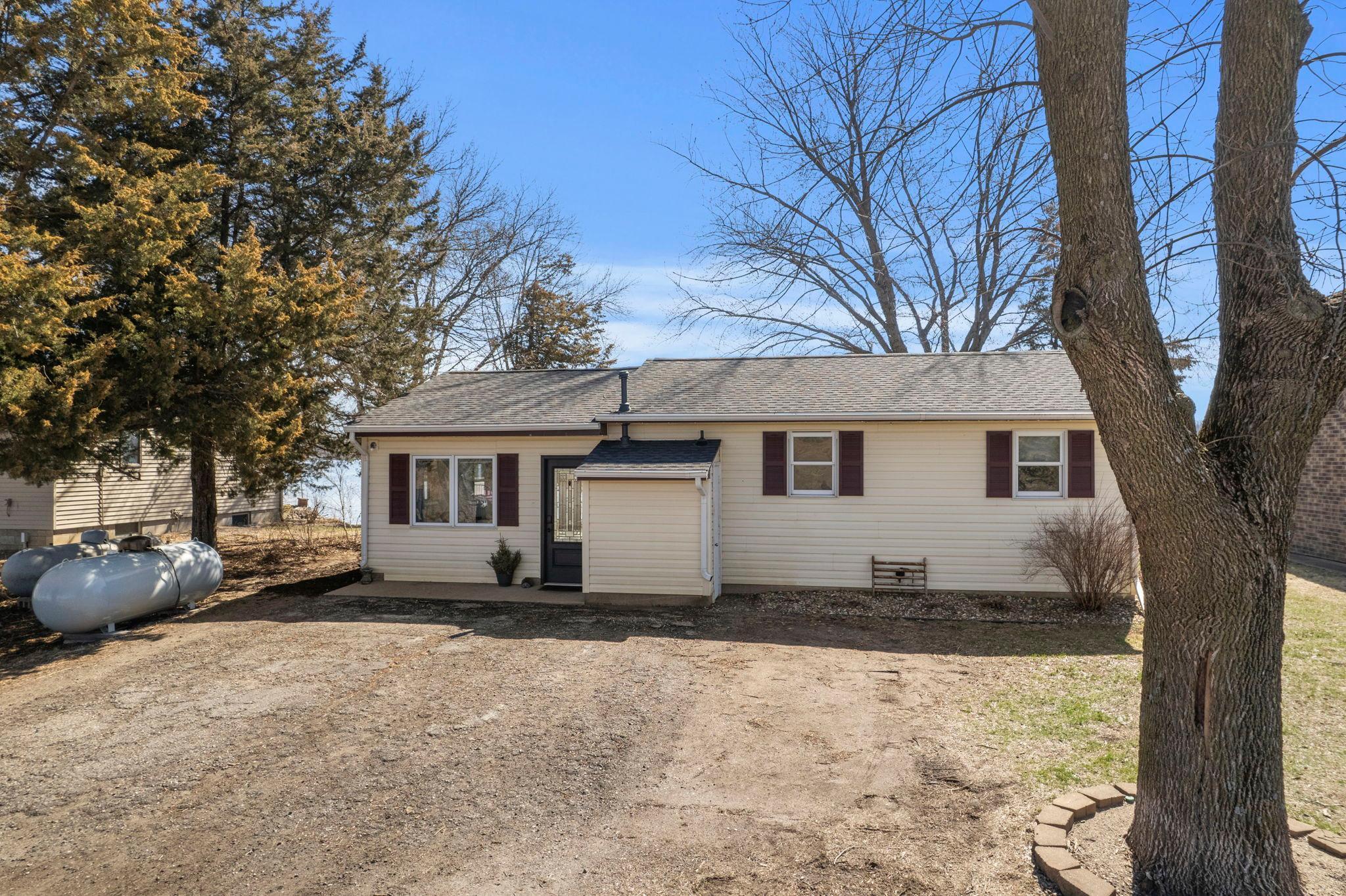 11-web-or-mls-49097 Sportsmans Ln-269.jpg