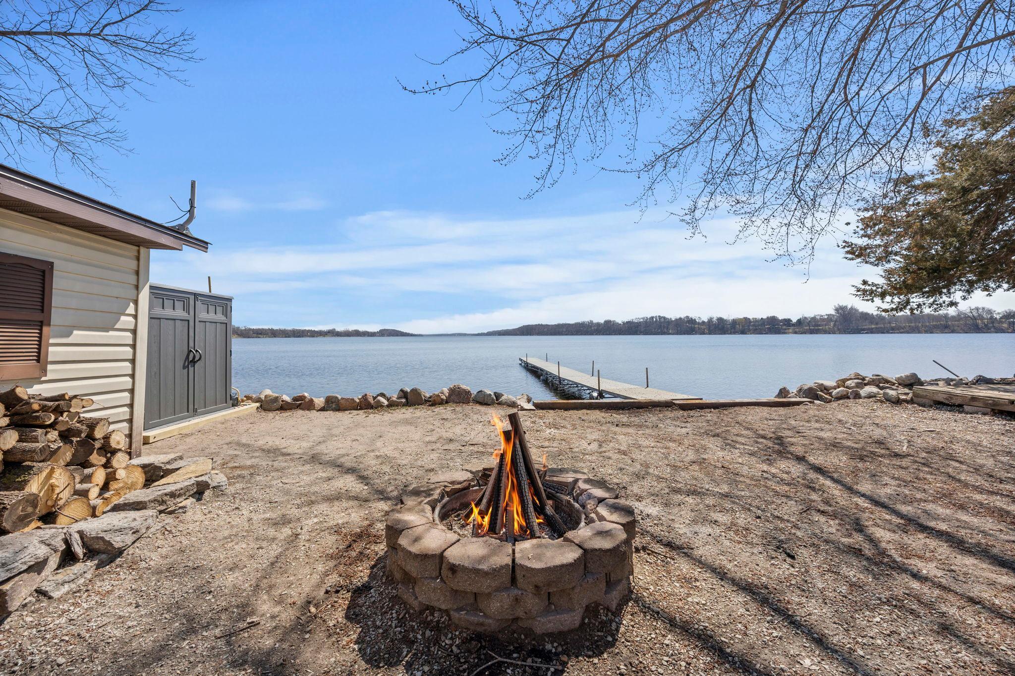 47-web-or-mls-49097 Sportsmans Ln-89.jpg