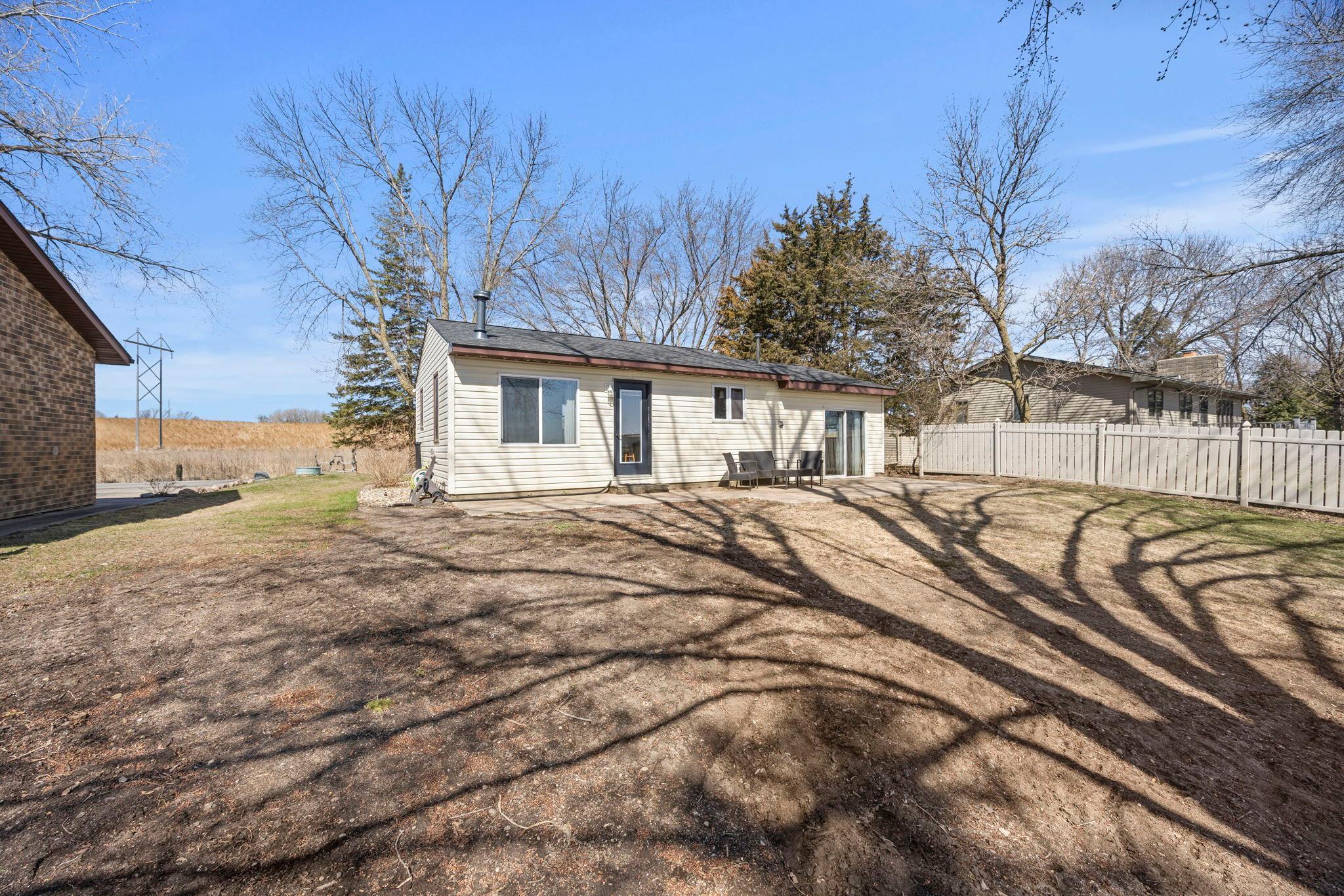 54-web-or-mls-49097 Sportsmans Ln-49.jpg