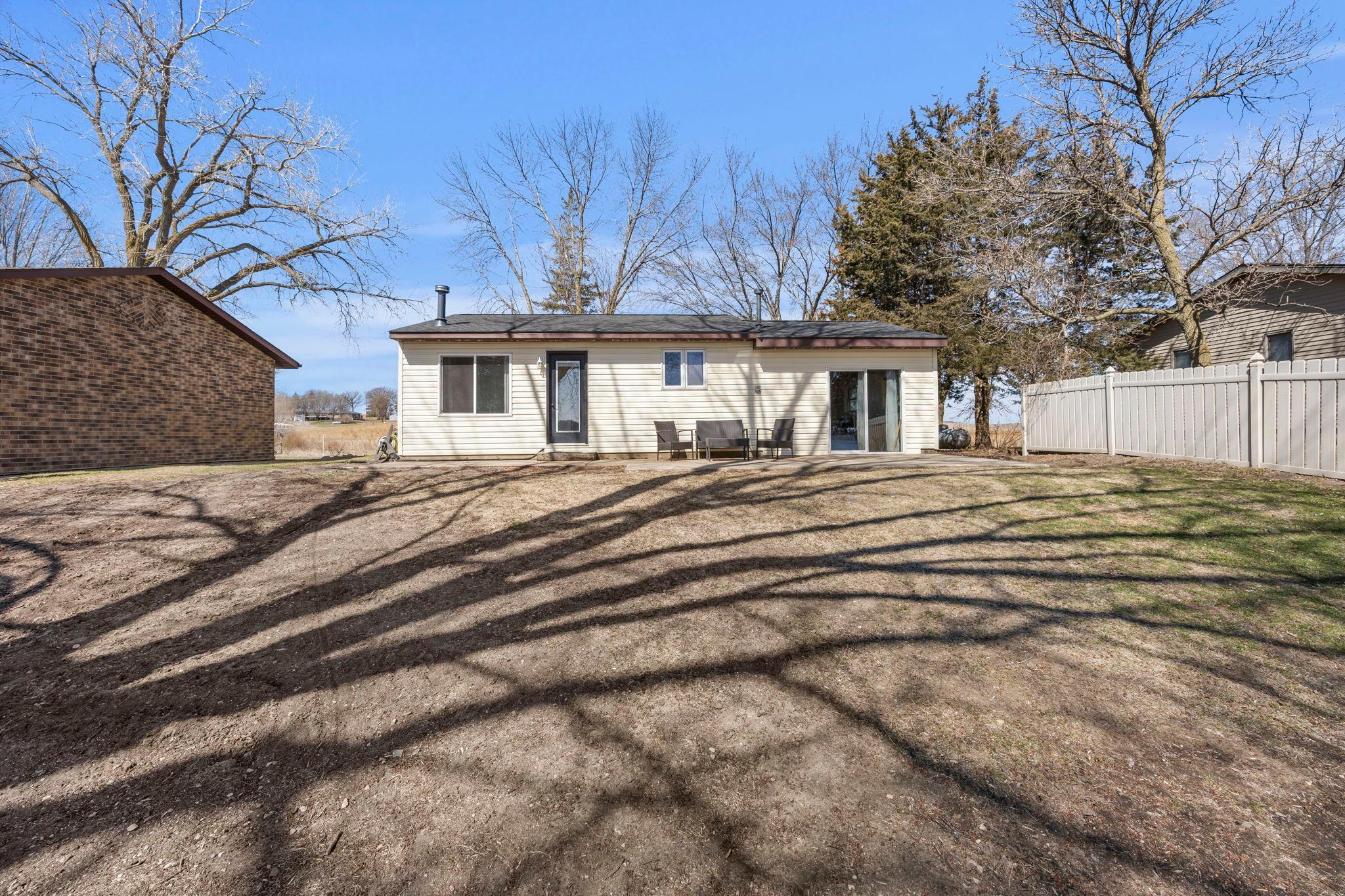 55-web-or-mls-49097 Sportsmans Ln-59.jpg