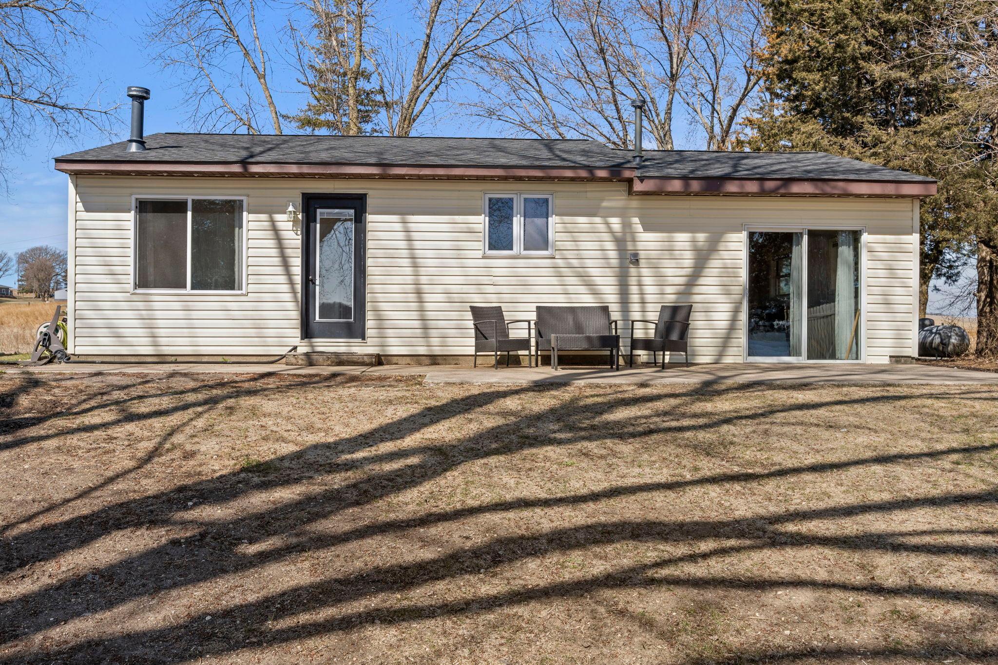 51-web-or-mls-49097 Sportsmans Ln-64.jpg