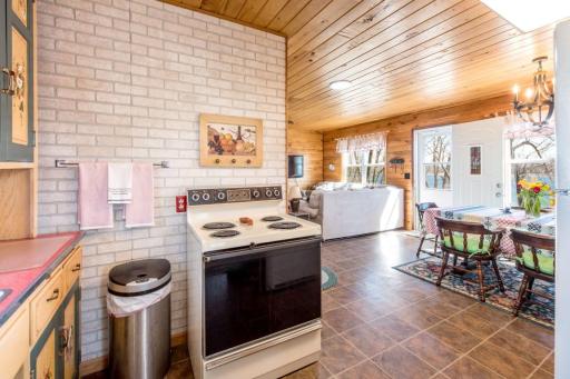 11650 Tall Timbers Road SW, Garfield, MN 56332