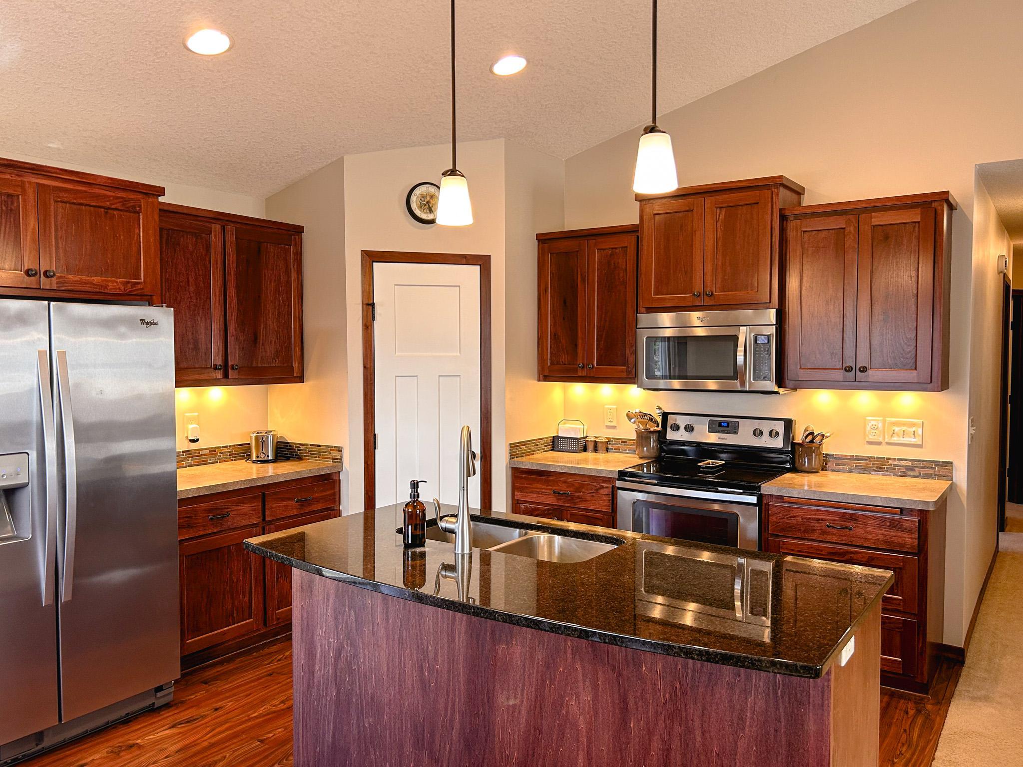 Center Island with Breakfast Bar