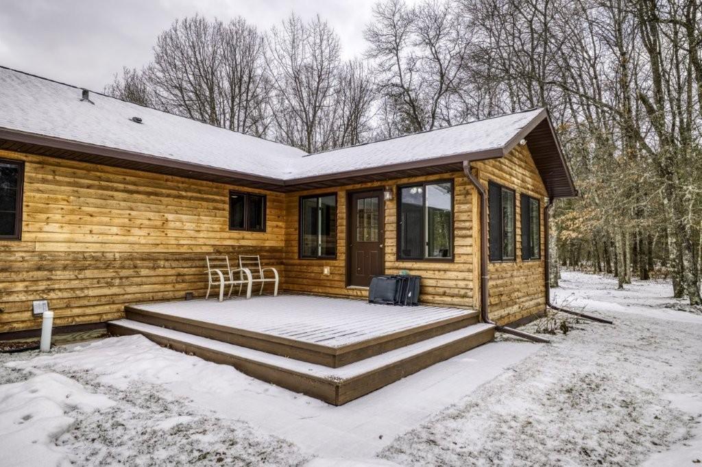 west facing deck.jpg