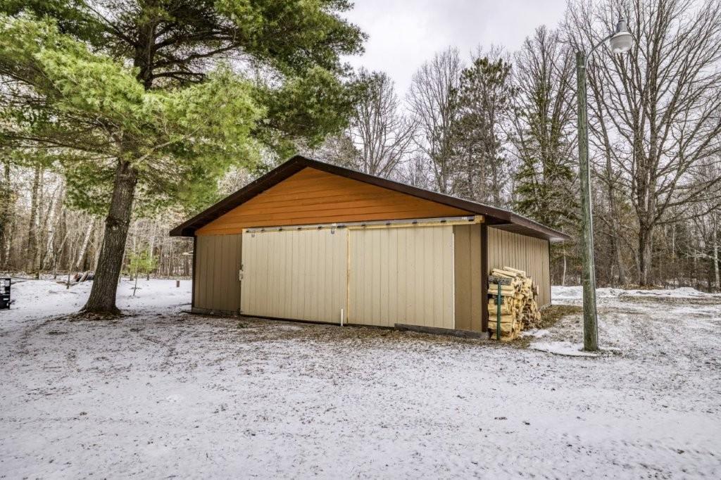 updated extra garage.jpg