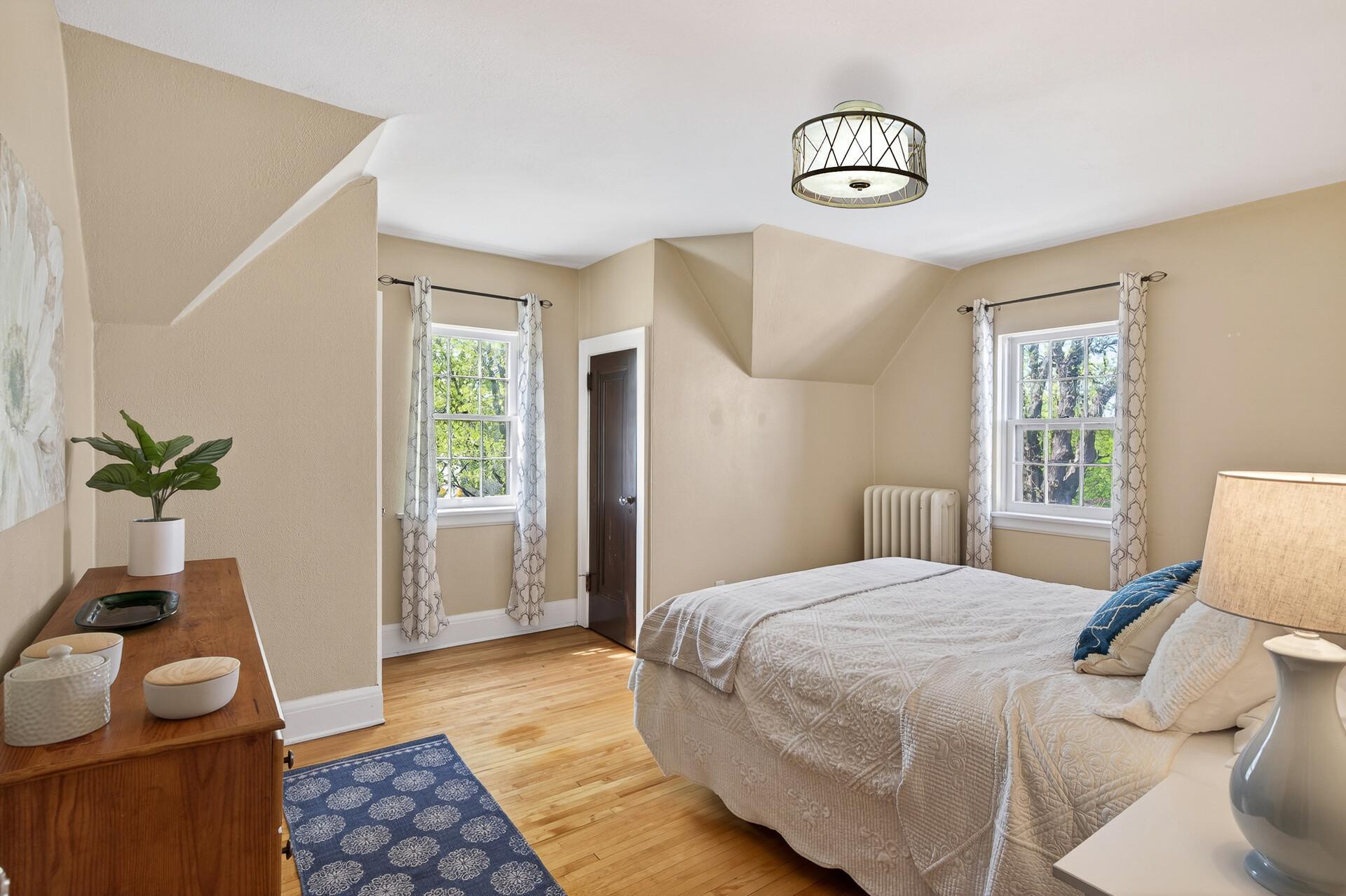 25_Saint2 (1)_mls.jpg