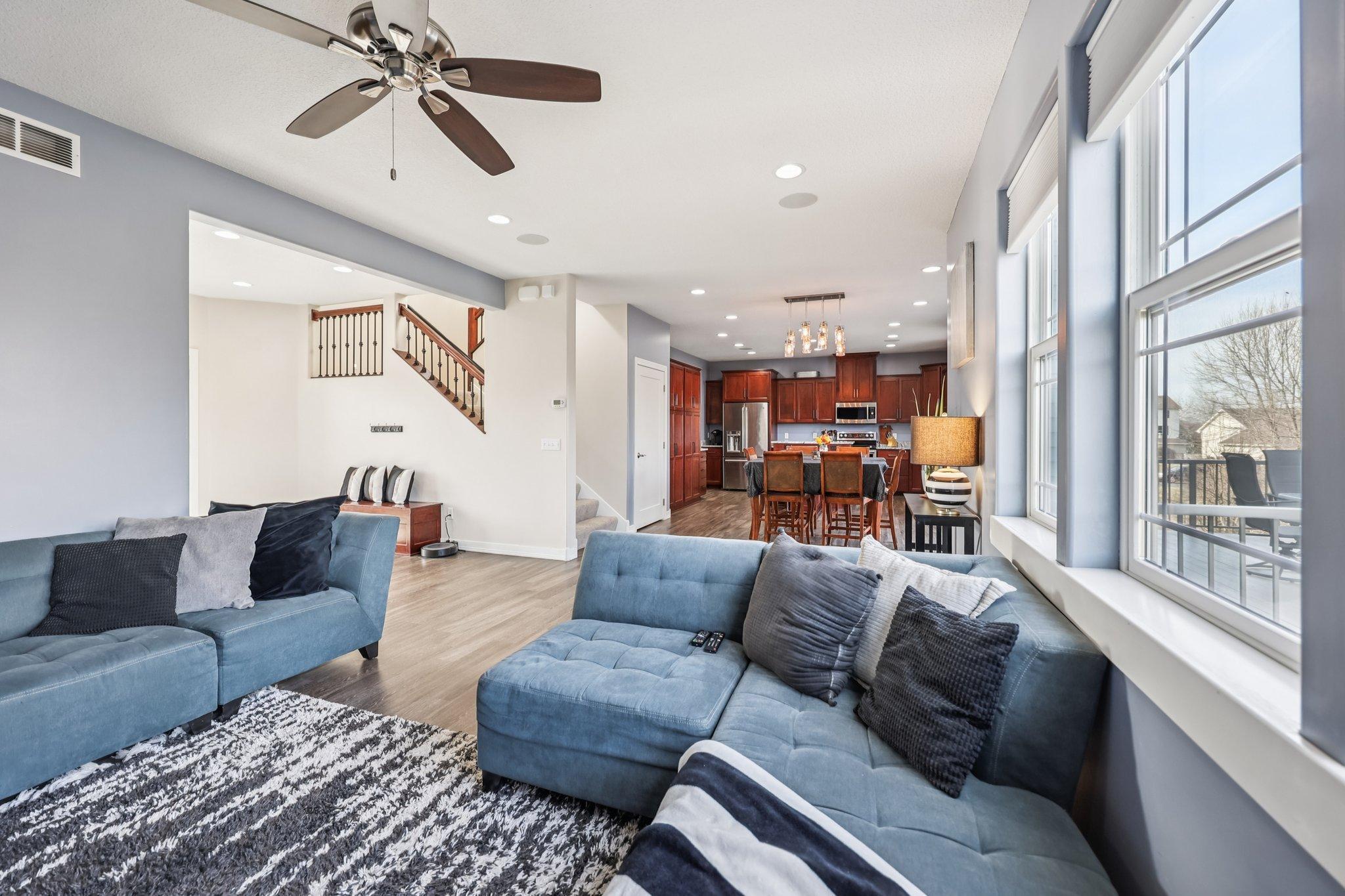 11-web-or-mls-Bluff Heights Dr-S3103-011.jpg