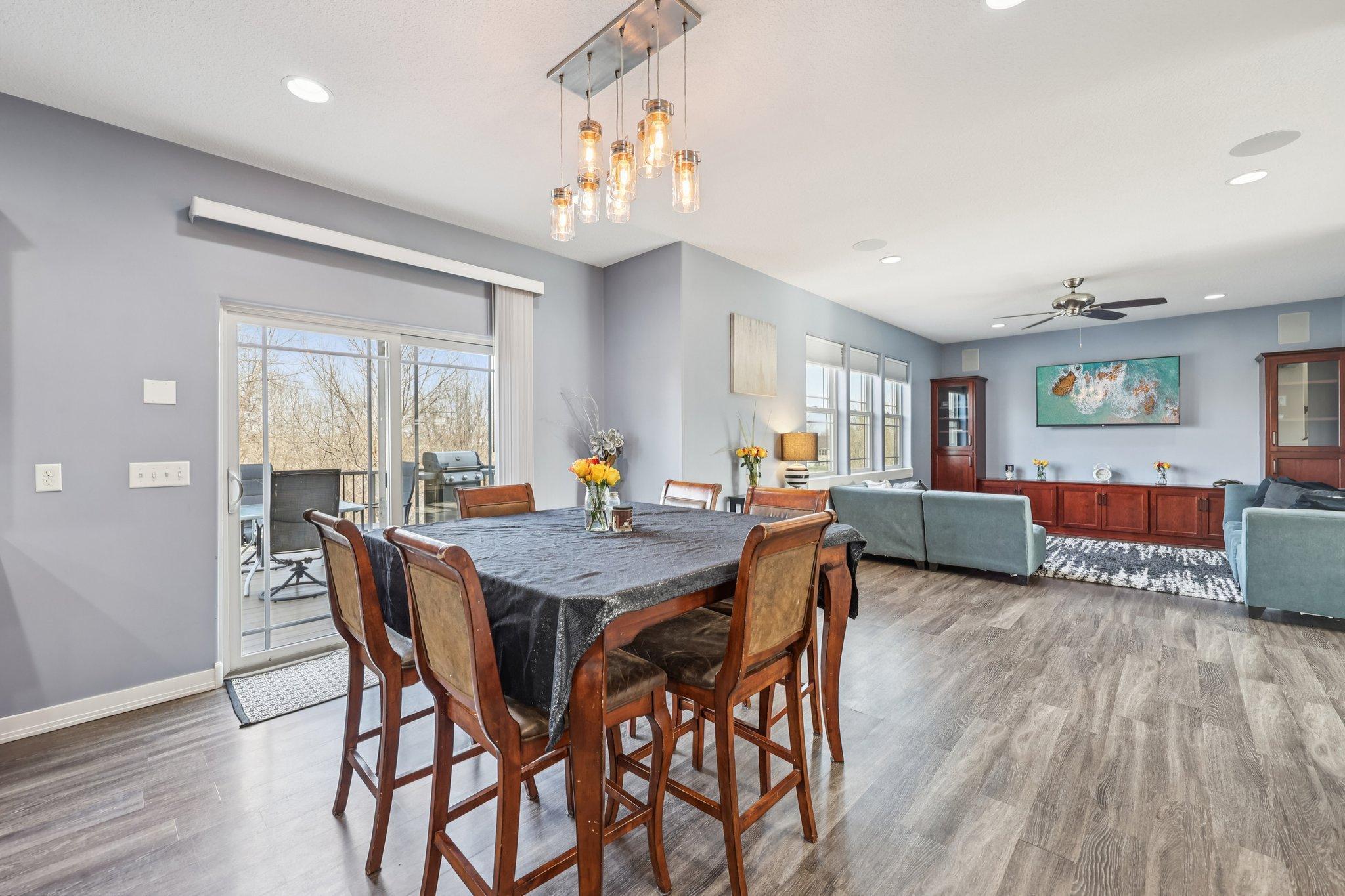 13-web-or-mls-Bluff Heights Dr-S3103-013.jpg