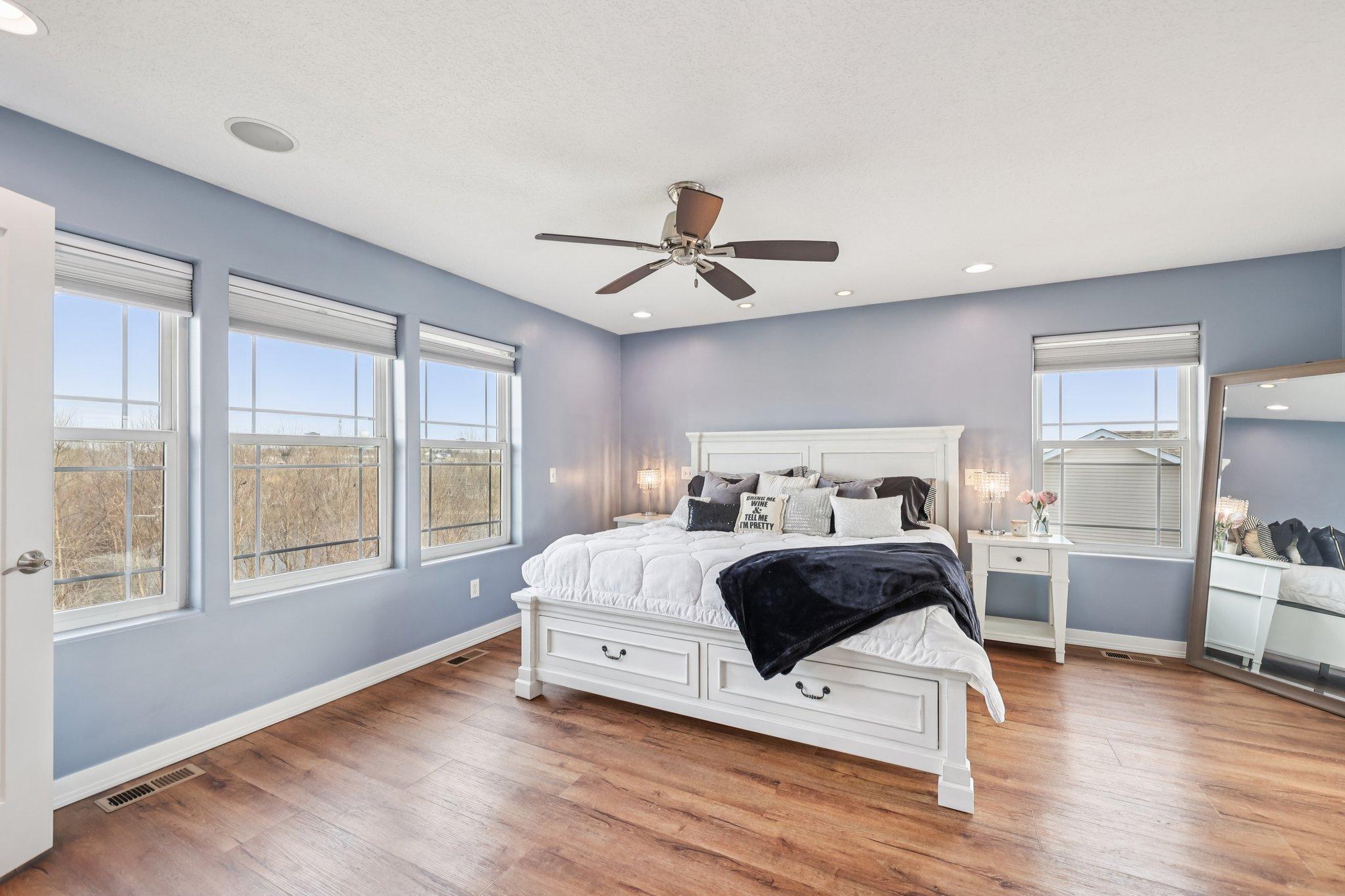 37-web-or-mls-Bluff Heights Dr-S3103-037.jpg