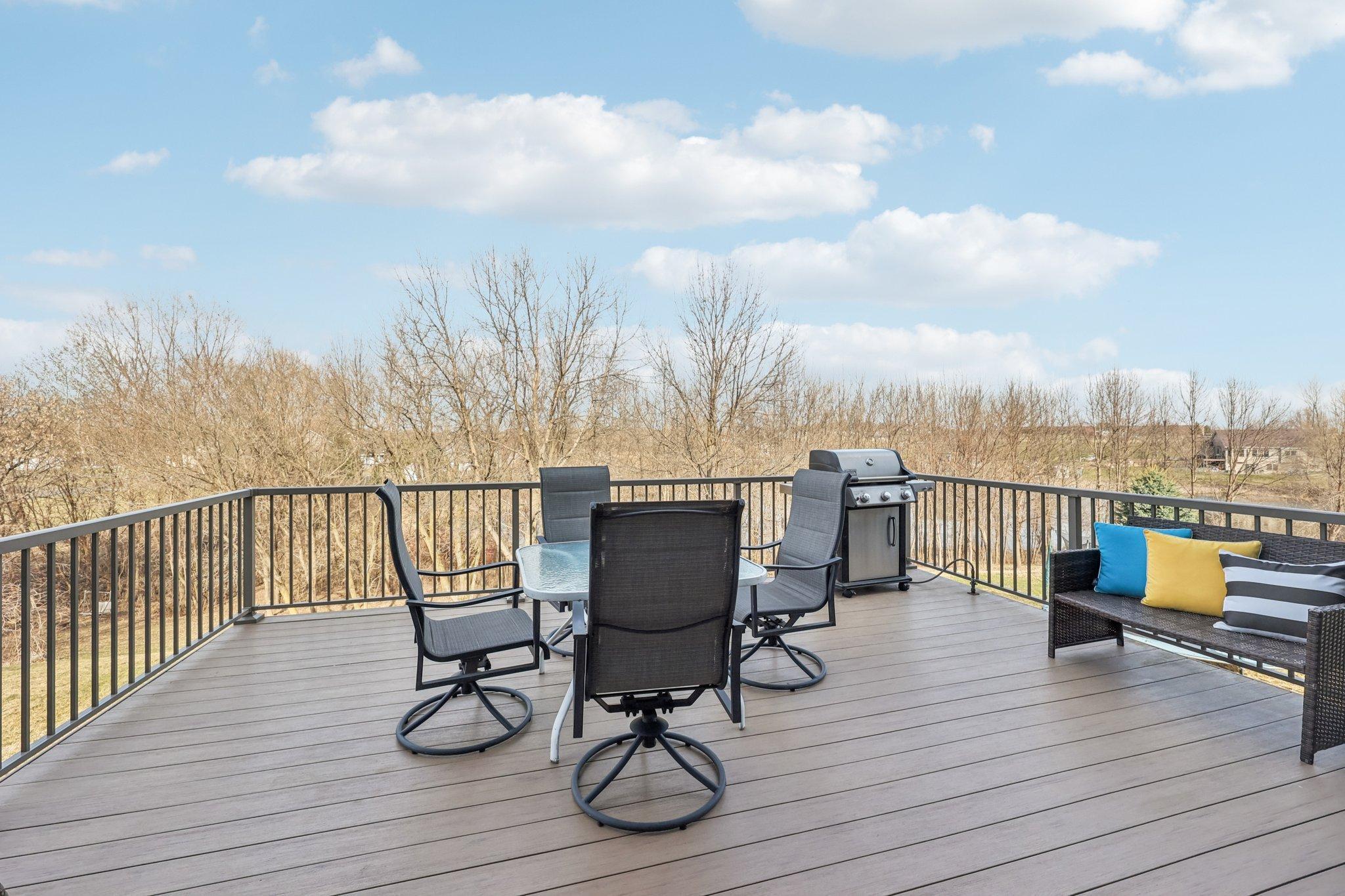 60-web-or-mls-Bluff Heights Dr-S3103-060.jpg