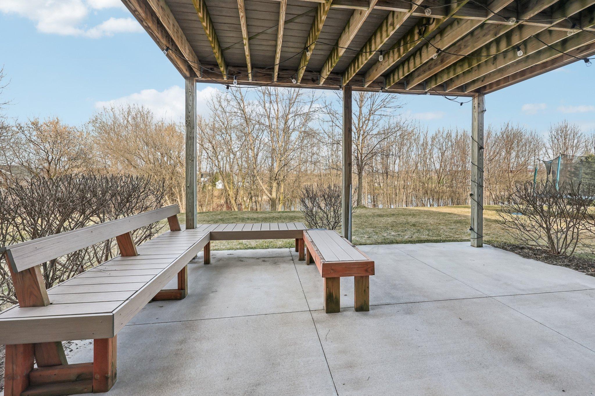 59-web-or-mls-Bluff Heights Dr-S3103-059.jpg