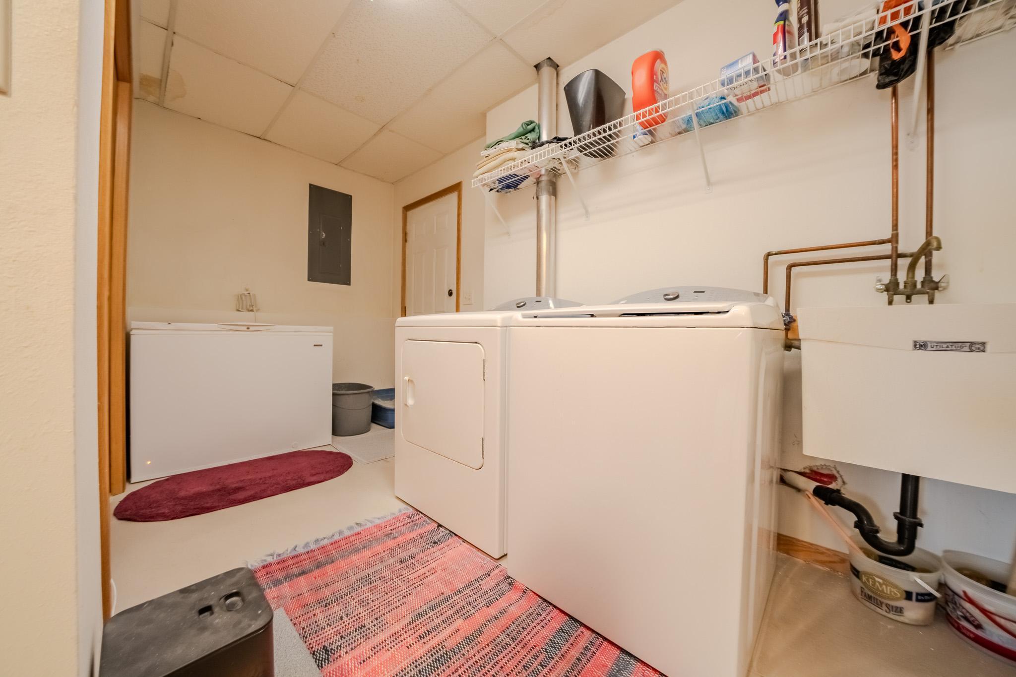 Laundry/ Garage Access