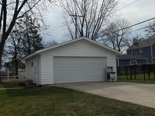603 E Academy Street, Owatonna, MN 55060