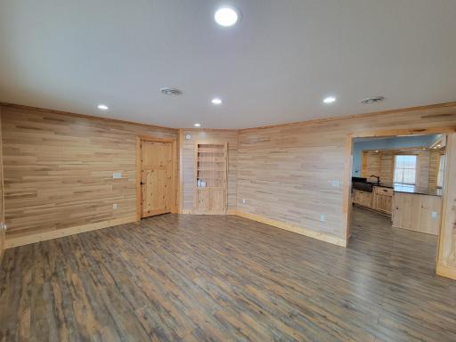15274 85th Avenue NE, Foley, MN 56329