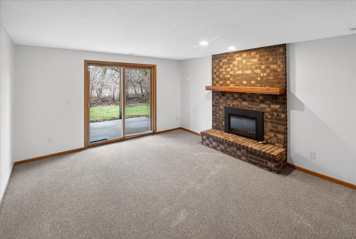 New gas-burning fireplace