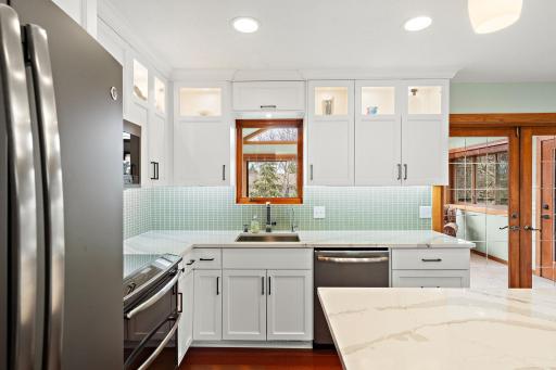 6236 Nathan Lane N, Maple Grove, MN 55369