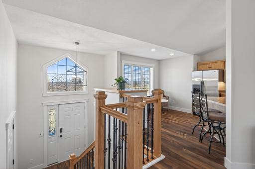 929 Farmers Ridge Trail, Belle Plaine, MN 56011