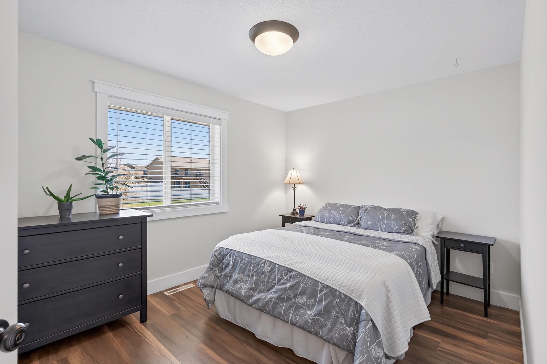 Upper level bedroom 2