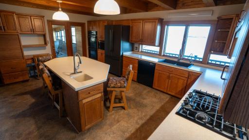 35873 Drumbeater Road, Cohasset, MN 55721