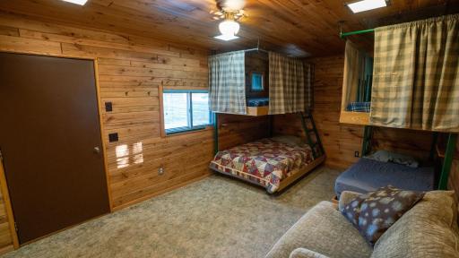 35873 Drumbeater Road, Cohasset, MN 55721