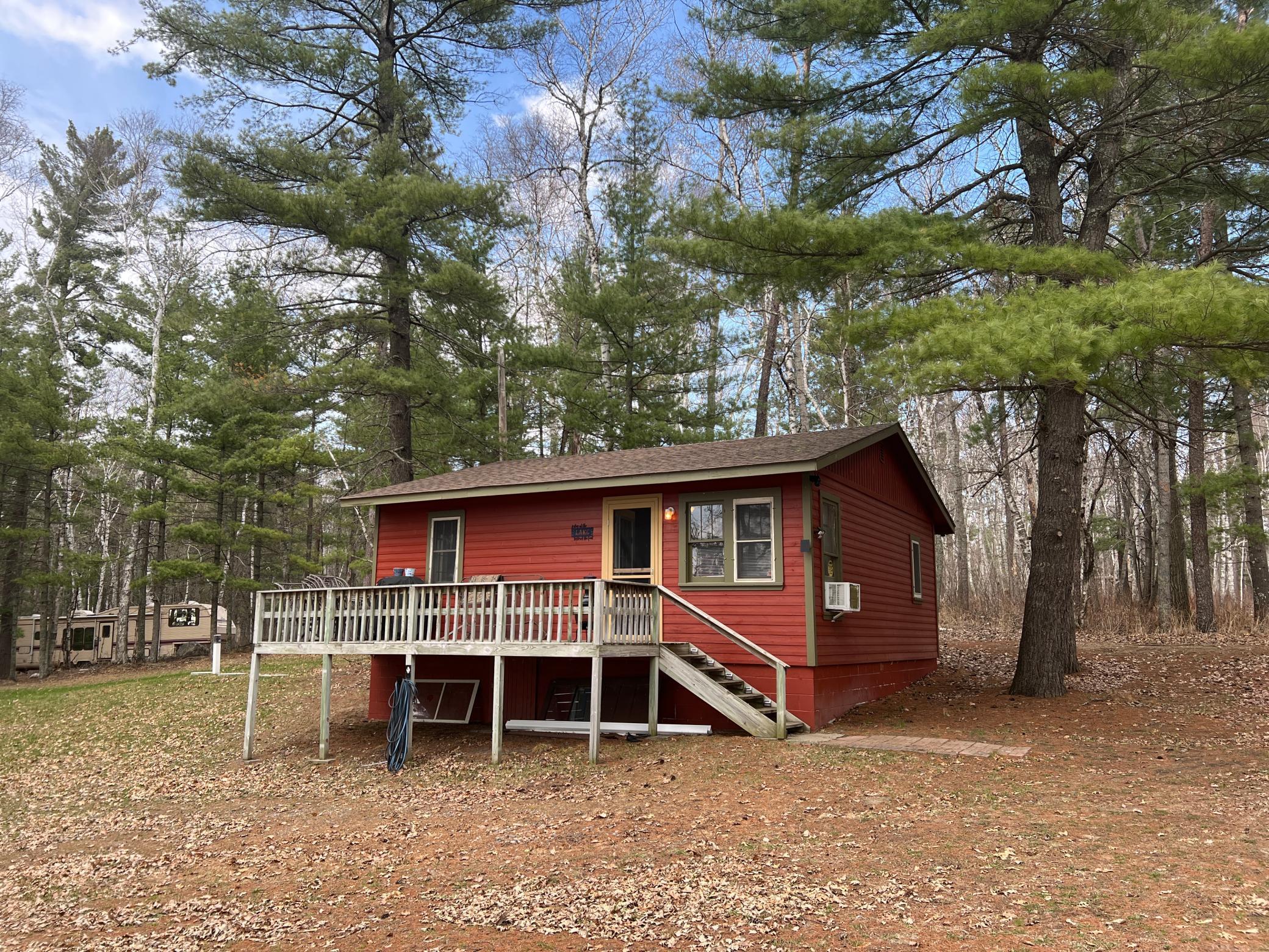 Cozy 3 bedroom sits on 1.6 acres!