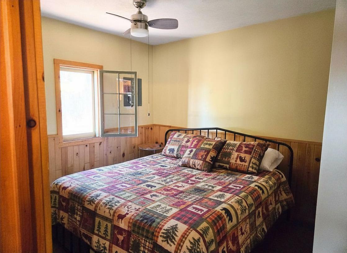 Primary Suite has a new bed w/new memory foam mattress