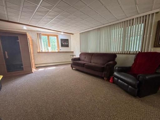 333 5th Avenue NE, Chisholm, MN 55719