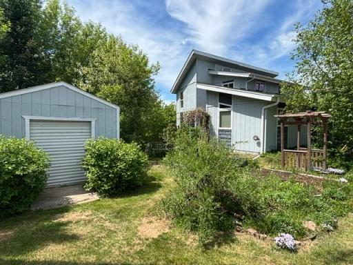 333 5th Avenue NE, Chisholm, MN 55719