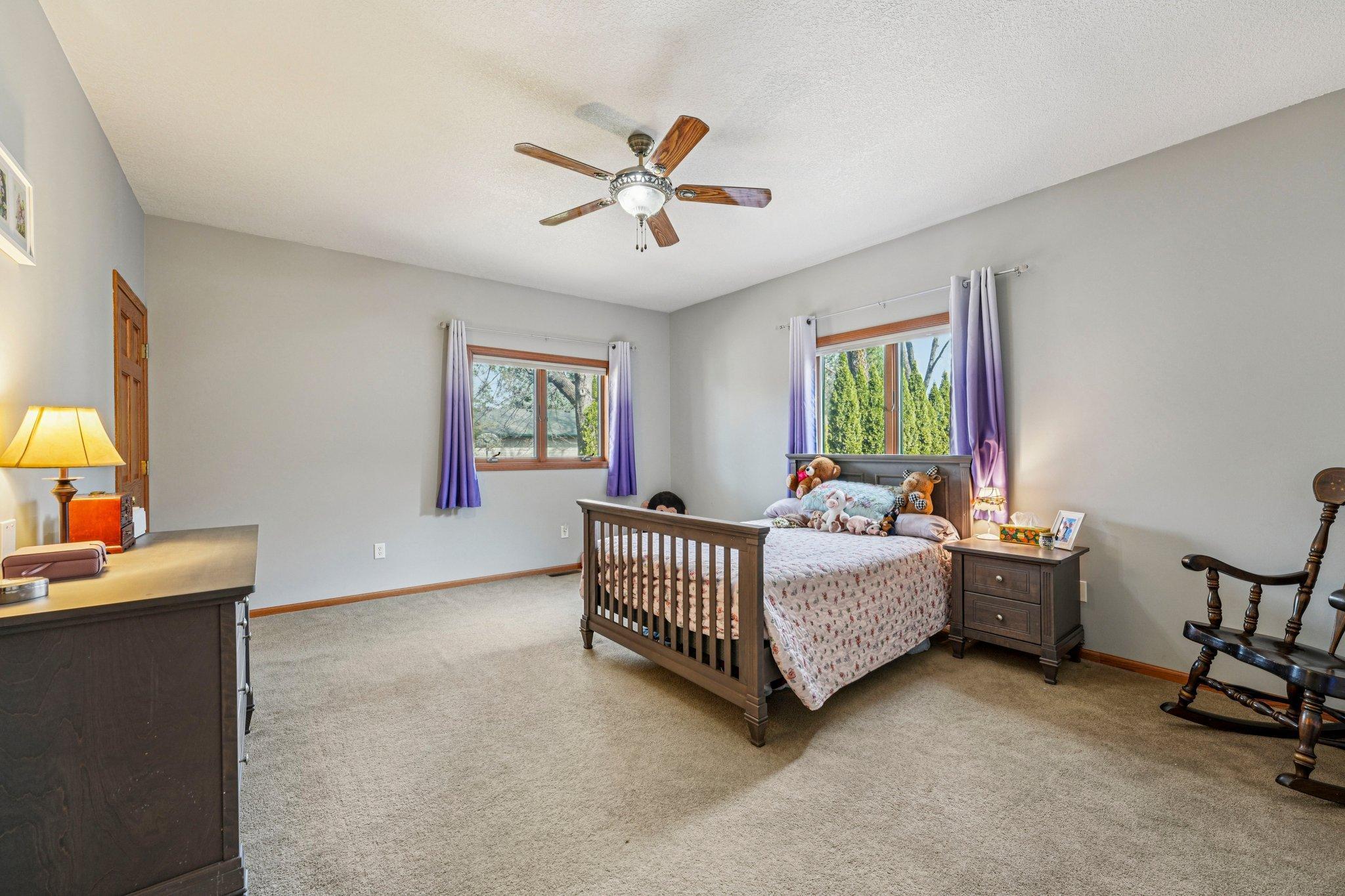 Oversized bedroom #3