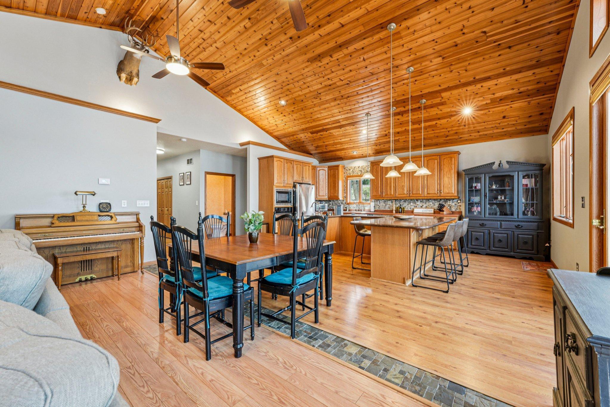 Unique U shaped island