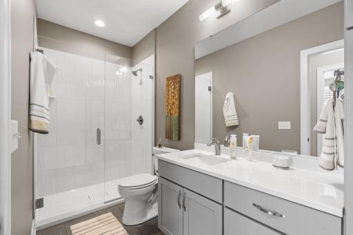 25460 Park Lane, Excelsior, MN 55331