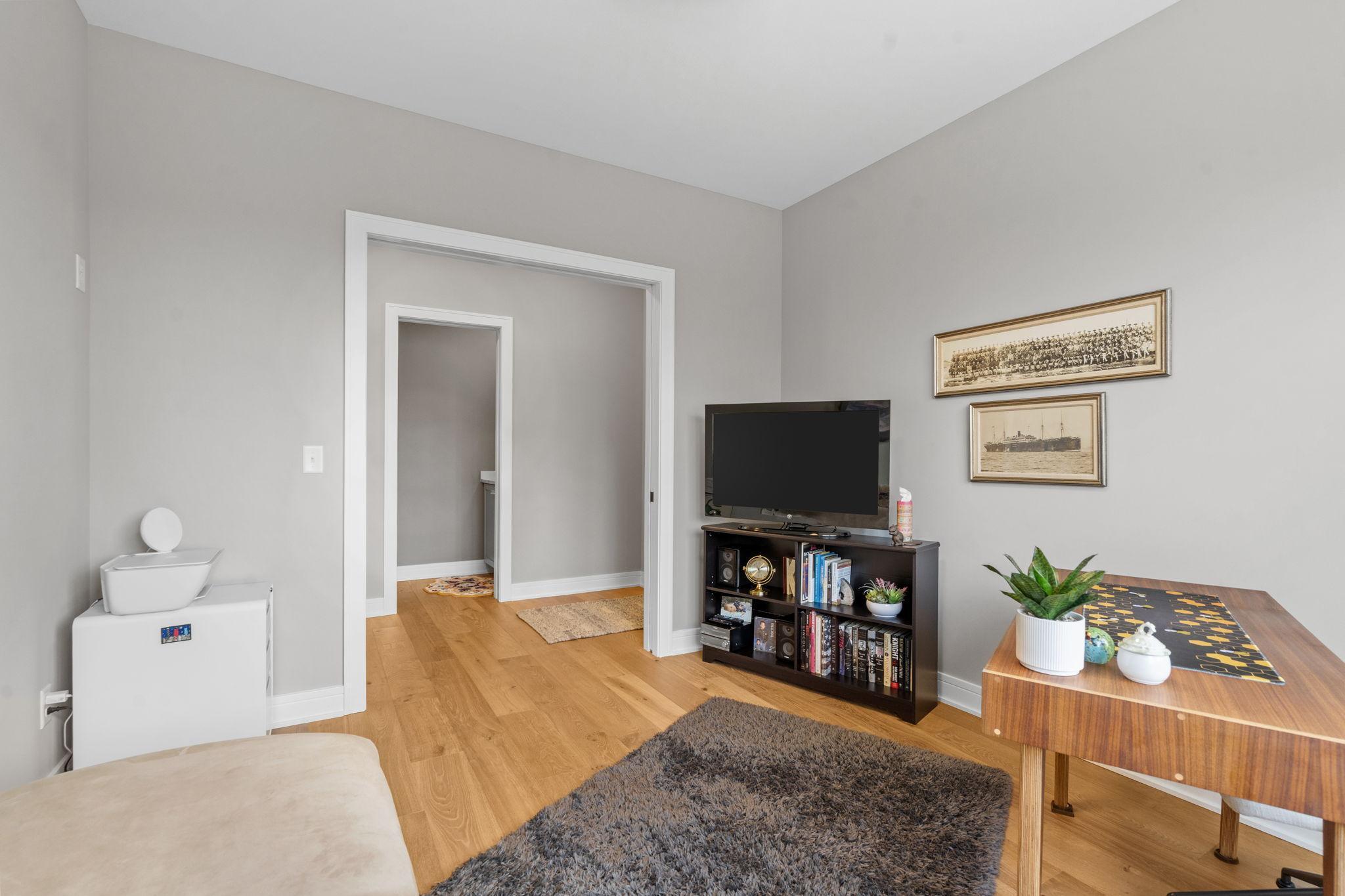 39-web-or-mls-25460 Park Ln-39.jpg