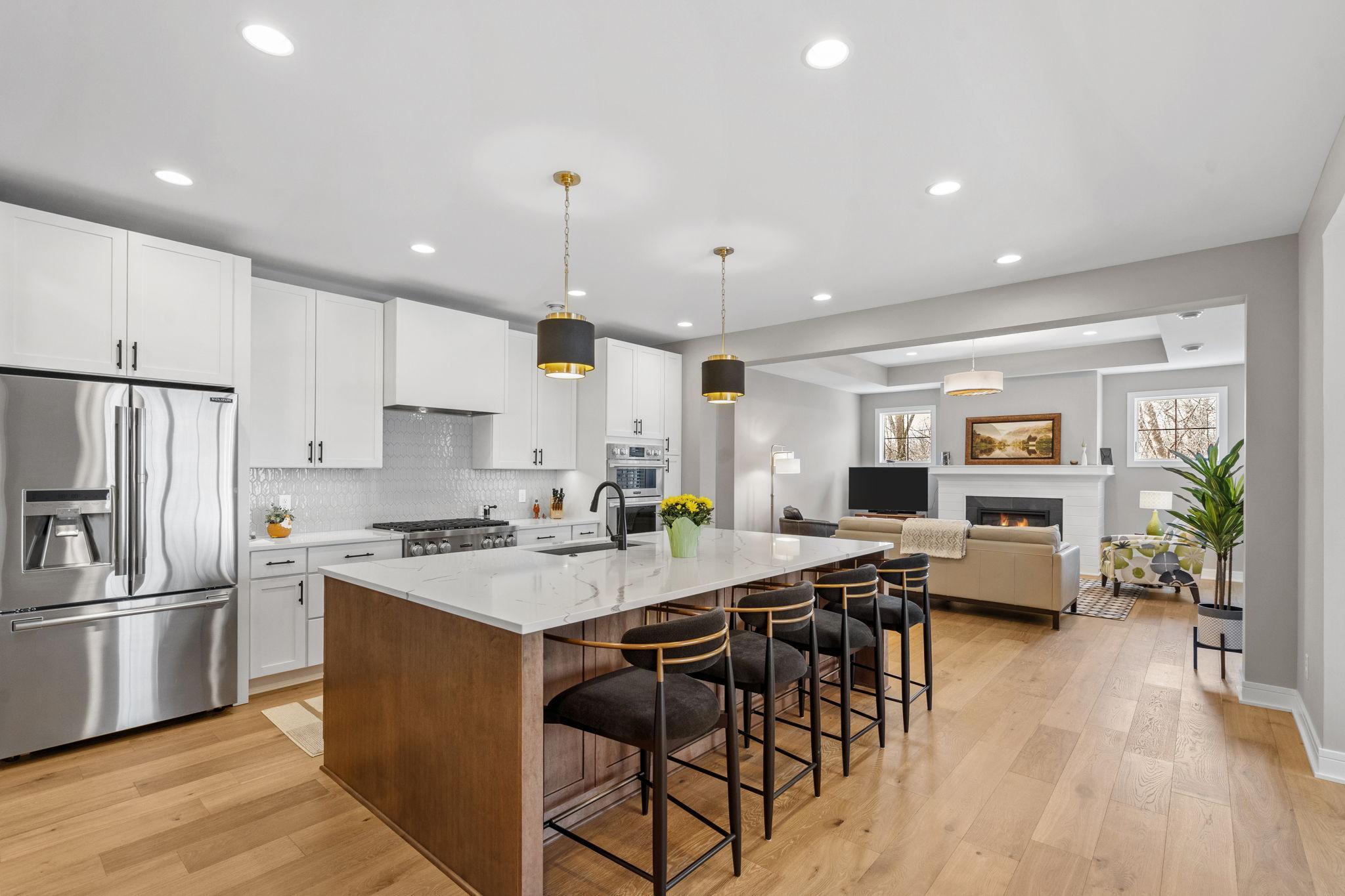 20-web-or-mls-25460 Park Ln-20.jpg